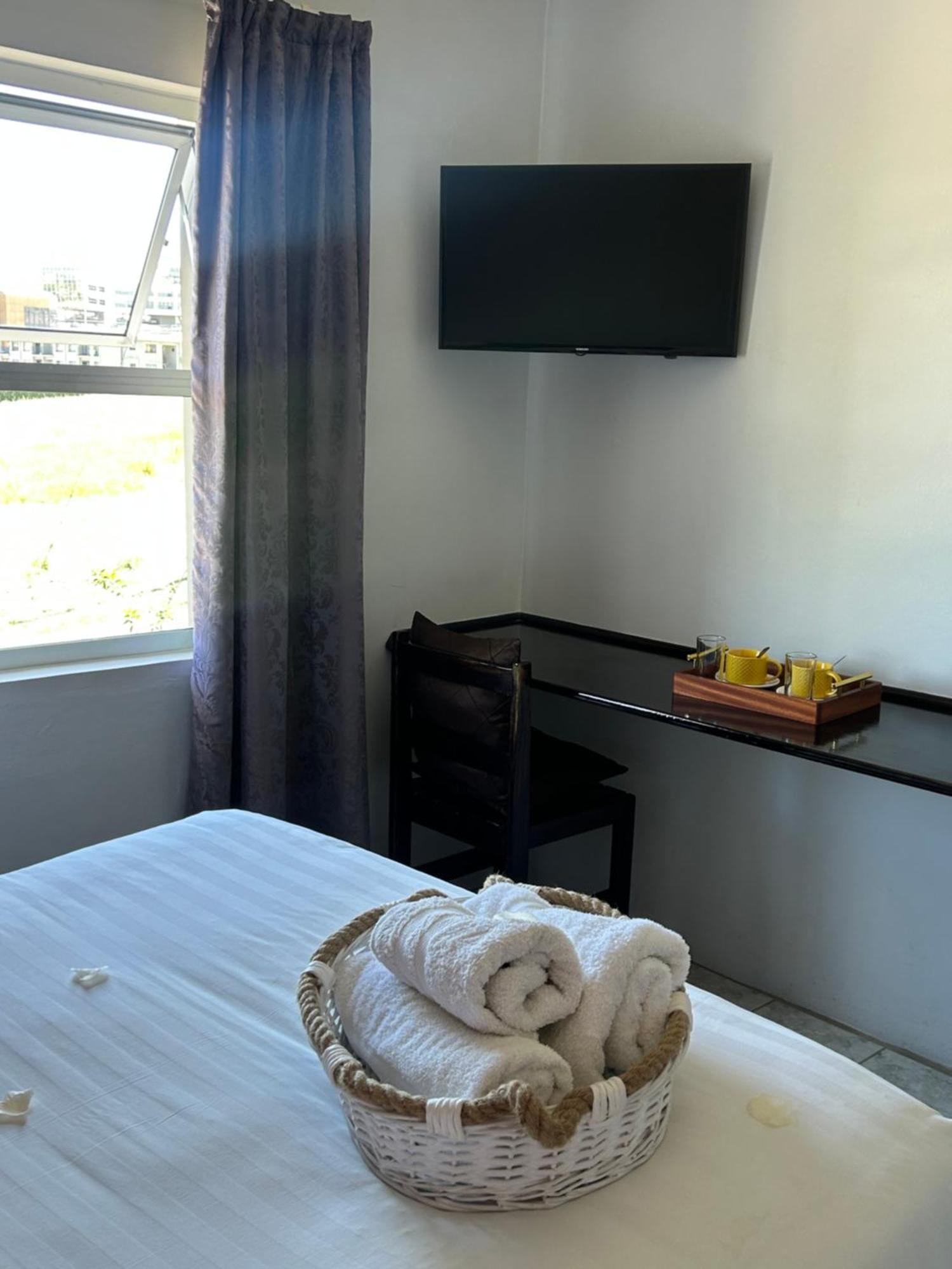 Skyfly Bed & Breakfast Manzini Extérieur photo