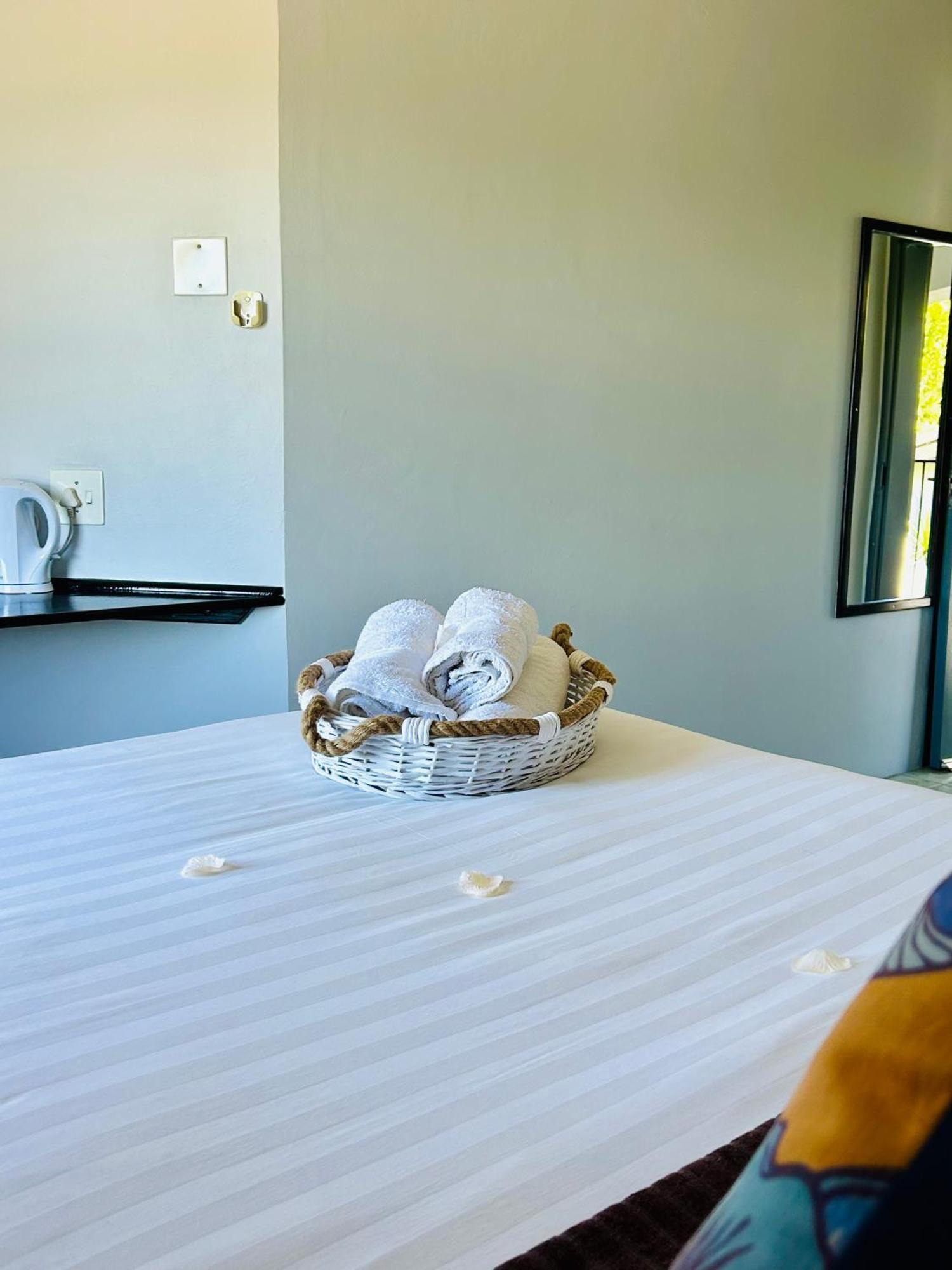 Skyfly Bed & Breakfast Manzini Extérieur photo