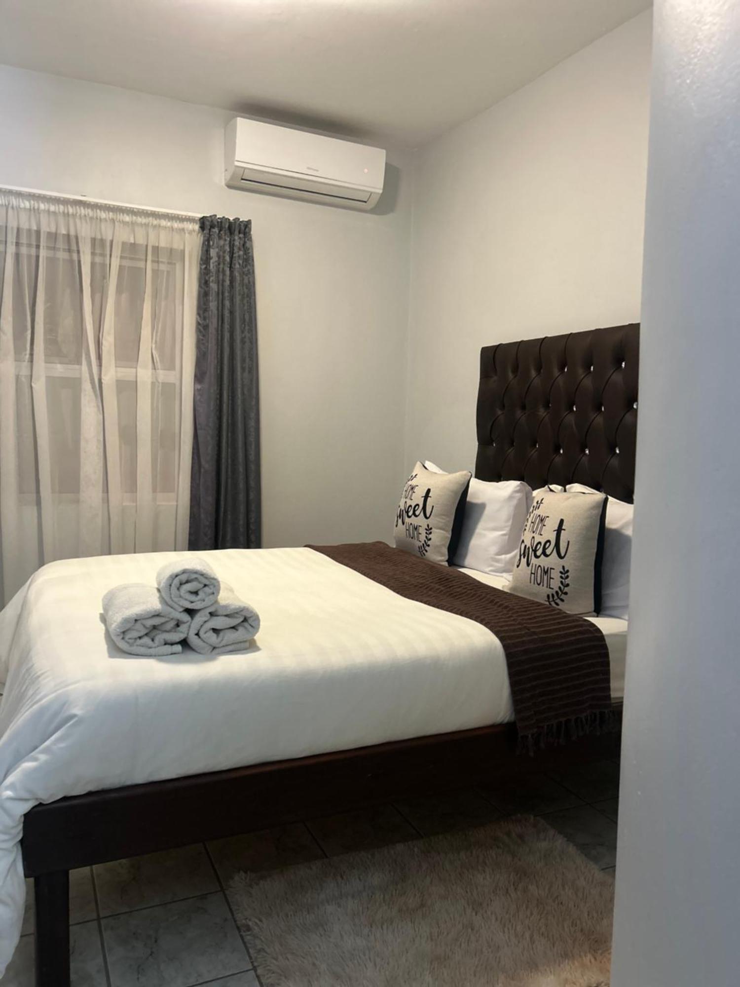 Skyfly Bed & Breakfast Manzini Extérieur photo