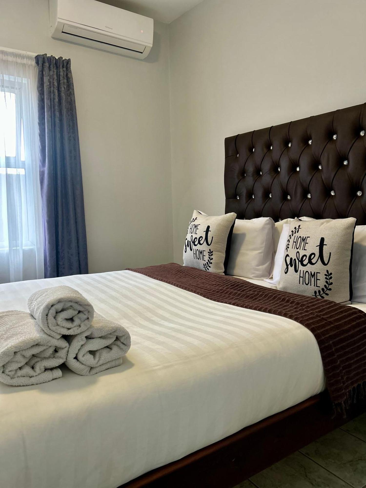 Skyfly Bed & Breakfast Manzini Extérieur photo